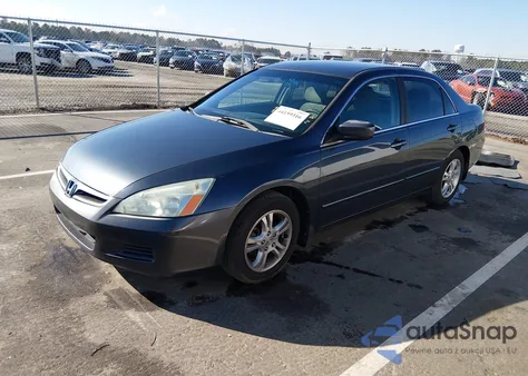 2007 Honda Accord 2.4 Se from USA, damaged, VIN 1HGCM56307A217201